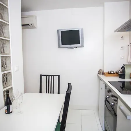 155 - Amalia In Santos Apartman Lisboa