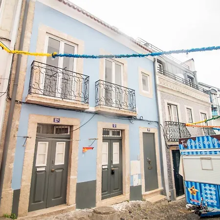 155 - Amalia In Santos