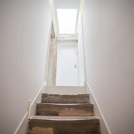 155 - Amalia In Santos Apartman