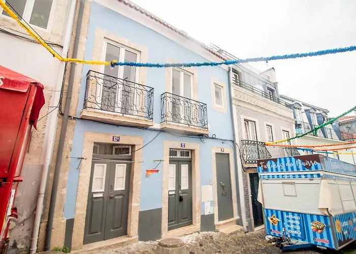 155 - Amalia In Santos