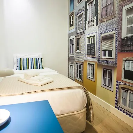 155 - Amalia In Santos Apartment